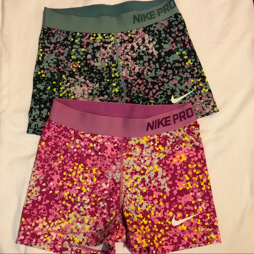 Nike compression shorts bundle